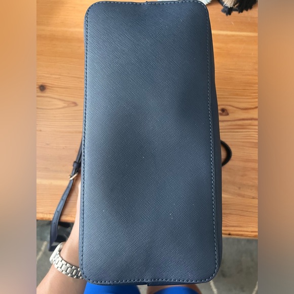 Kate spade medium purse - Picture 5 of 7